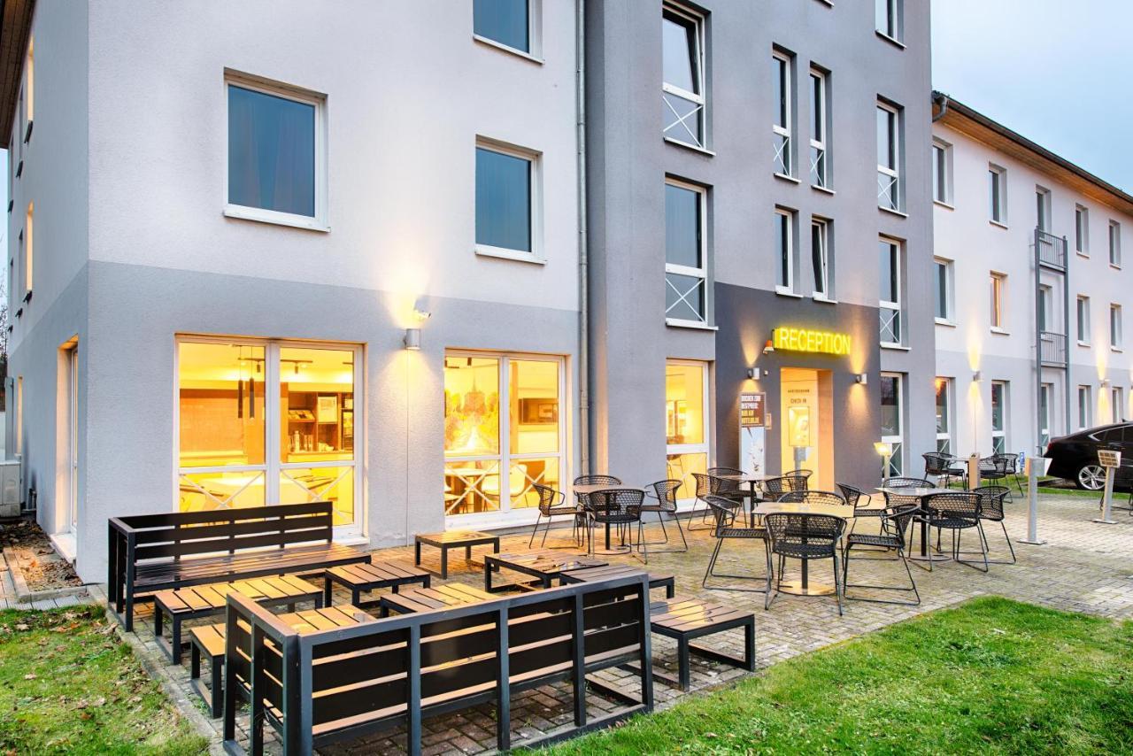 B&B Hotel Kassel-Süd Exterior foto